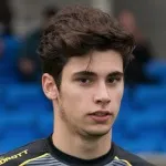 Alberto González