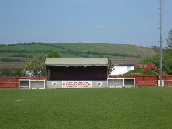 Cae Baker Stade