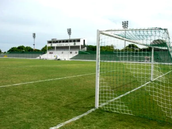 Estádio Elcyr Resende de Mendonça Stade