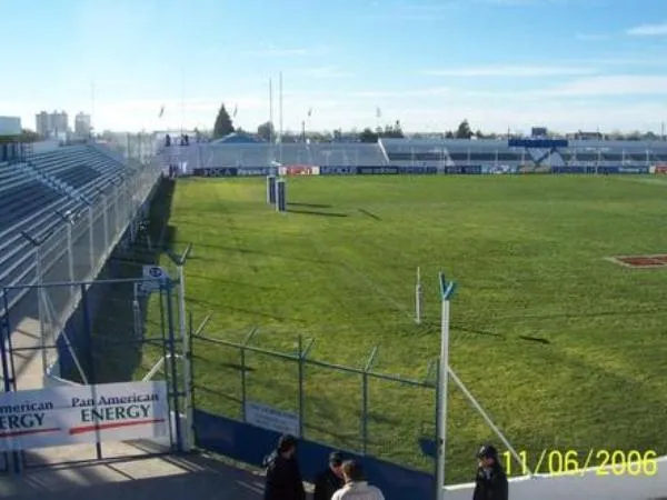 Estadio Raúl Conti Stade