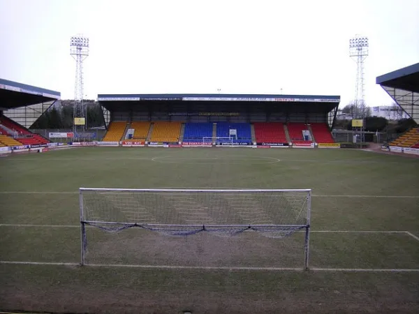 McDiarmid Park Stade