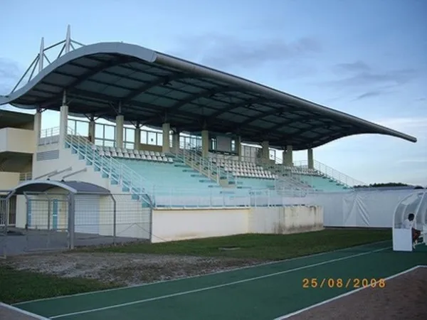 Stade Omnisports Stade