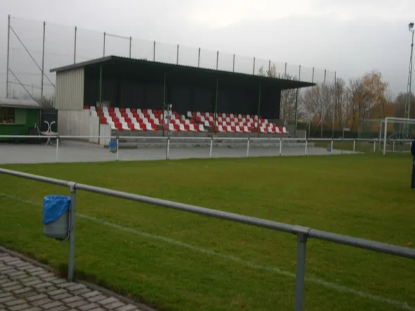 Stadion an der Waldstraße Stade