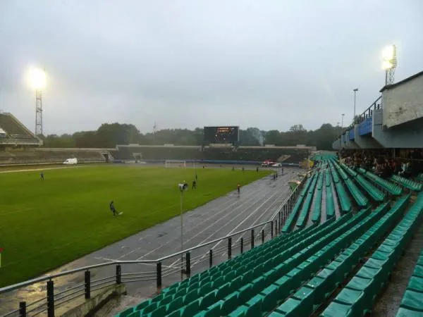 Stadion Rukh
