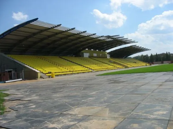 Stadyen Budaŭnik (Stroitel') Stade