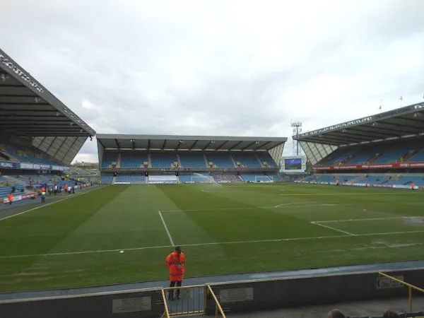 The Den Stade