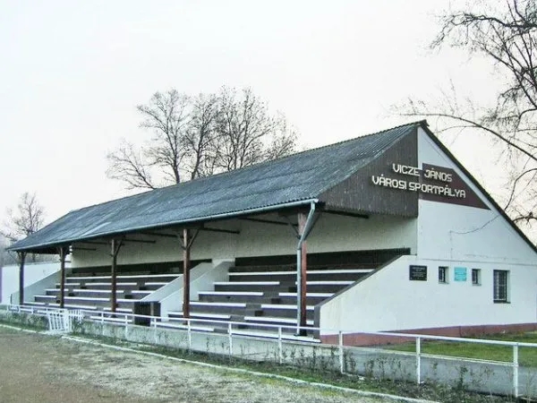 Vicze János Városi Sportpálya Stade