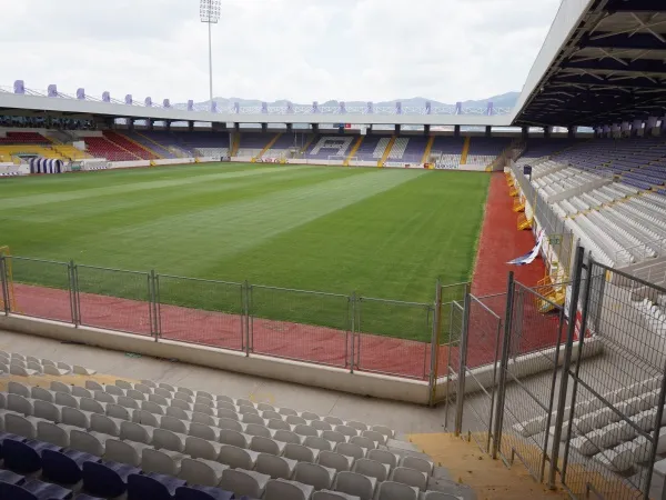 Zafer Stadı Stade